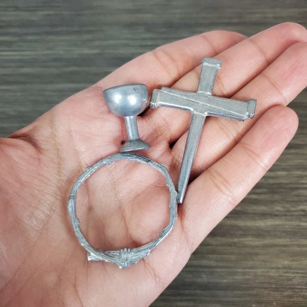 Tiny Pewter Sword, Rope, Drinking‎ Chalice Cup - Game Replacement Pieces